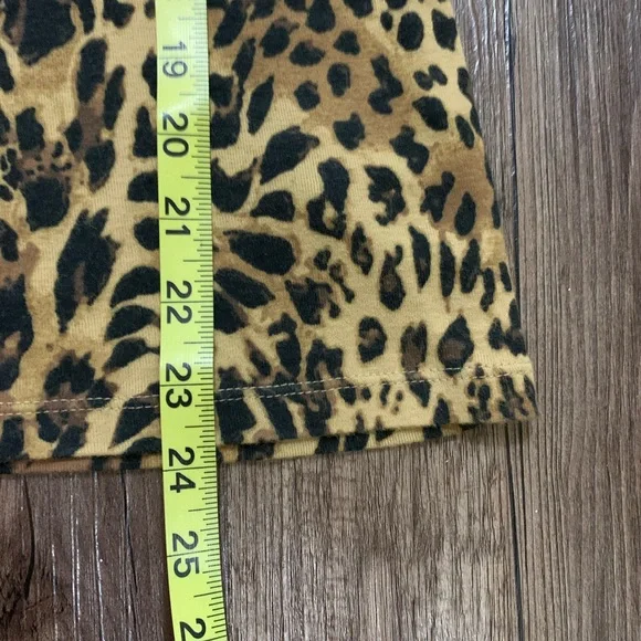 Chaps Leopard Animal Print Short Sleeve Large Top - Picture 11 of 11